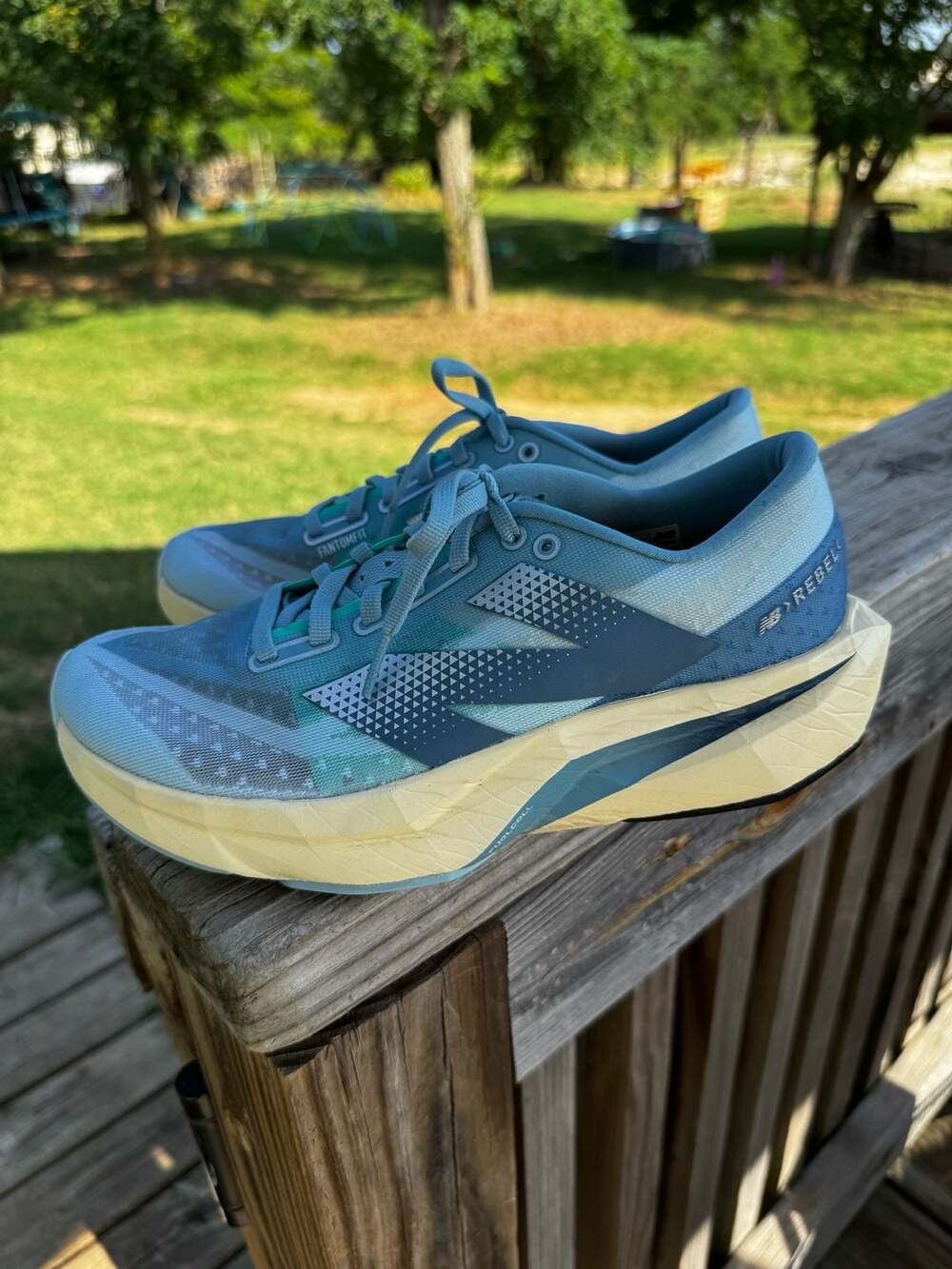 New Balance FuelCell Rebel v4 Running Shoes - Women's Size 8 (WFCXCH4)
